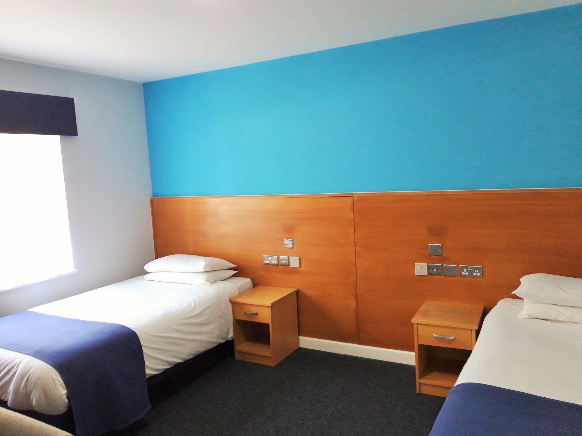 The Olympic Lodge Aylesbury  Zewnętrze zdjęcie