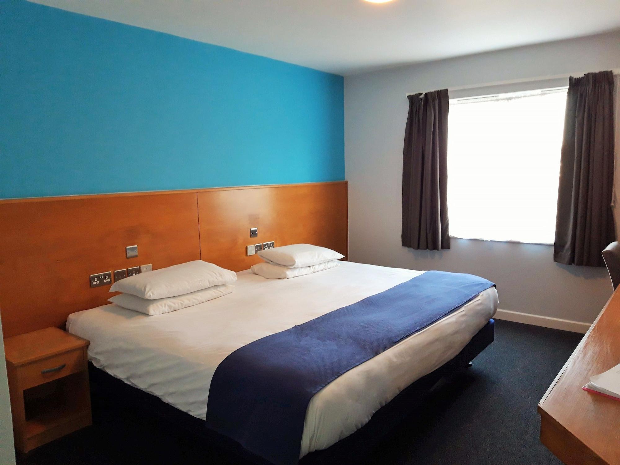 The Olympic Lodge Aylesbury  Zewnętrze zdjęcie